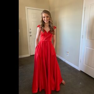 Loré Red Formal Gown (with pockets) - Size 2